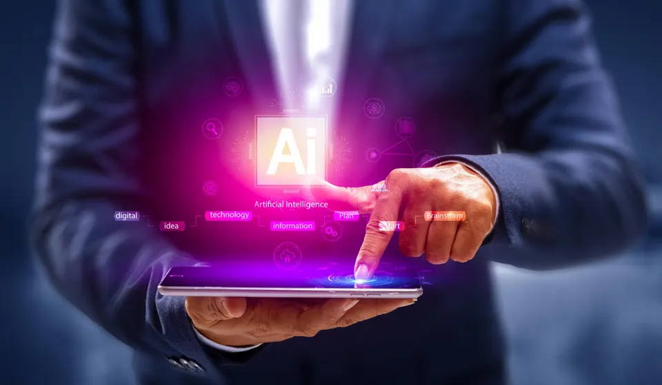 Decision-Making in the Predictive Analytics Era: From Intuition to Intelligence